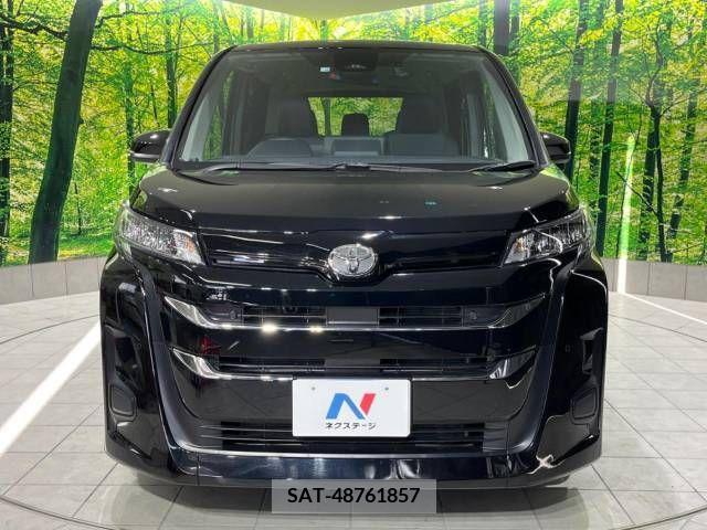 Toyota NOAH 2023-04 204474-15