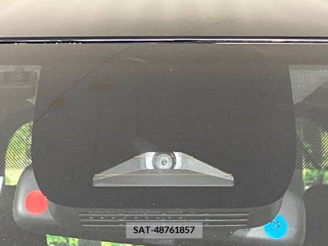 Toyota NOAH 2023-04 204474-4