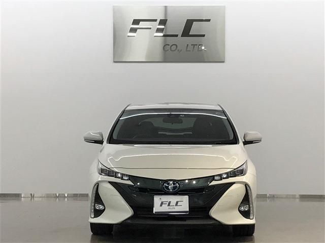 Toyota PRIUS PHV 2017-08 3661-1