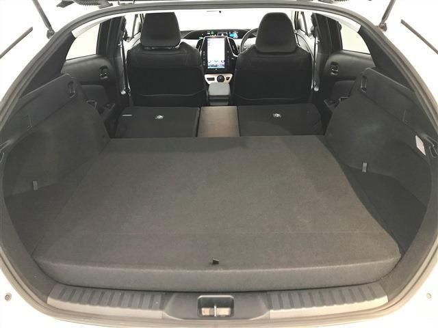 Toyota PRIUS PHV 2017-08 3661-13