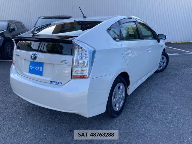 Toyota PRIUS 2010-03 339811-2