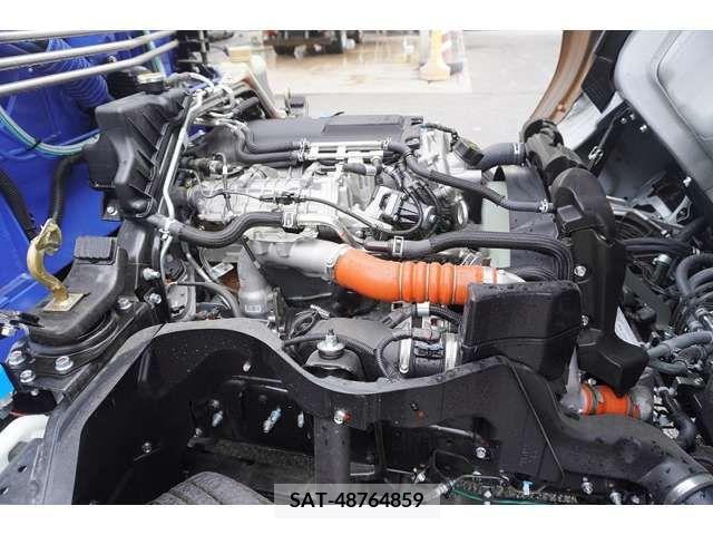Mitsubishi CANTER 2023-11 333530-12