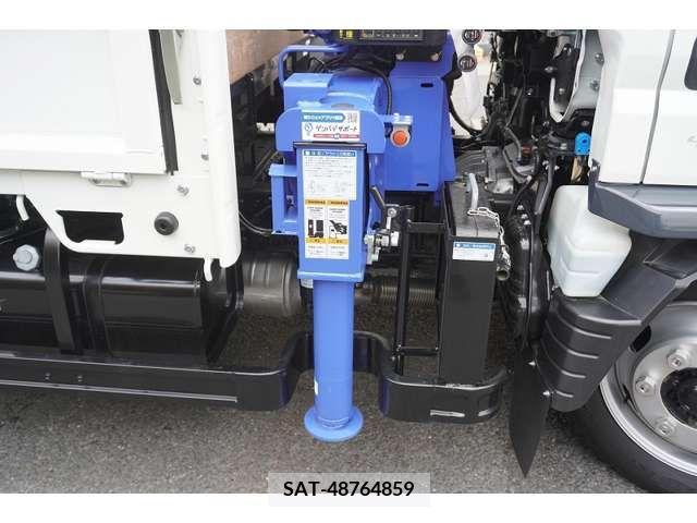 Mitsubishi CANTER 2023-11 333530-19