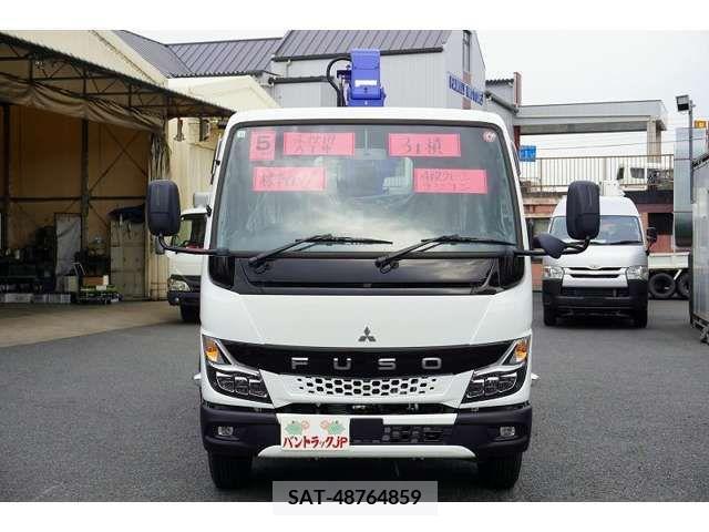 Mitsubishi CANTER 2023-11 333530-1