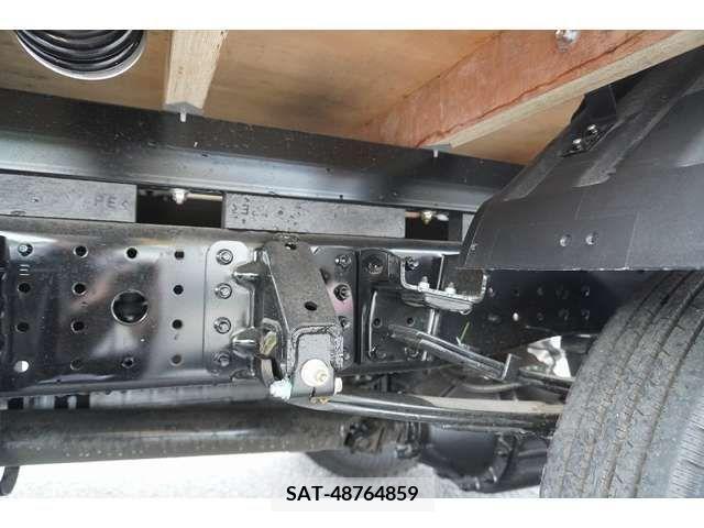Mitsubishi CANTER 2023-11 333530-9