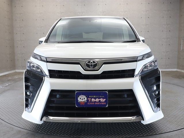 Toyota VOXY 2021-03 28272-20
