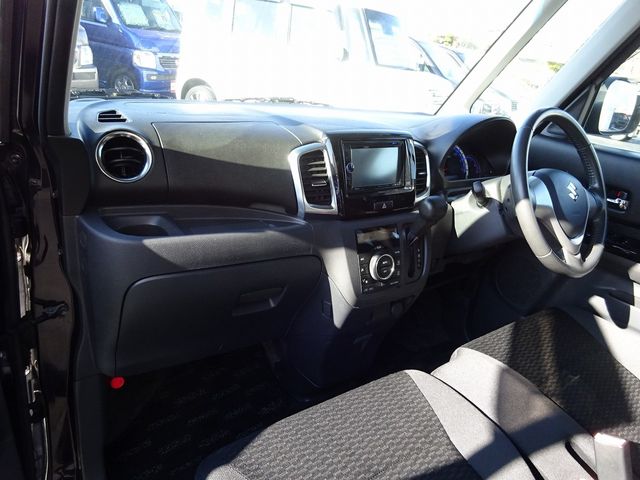 Suzuki SPACIA 2013-07 28465-22