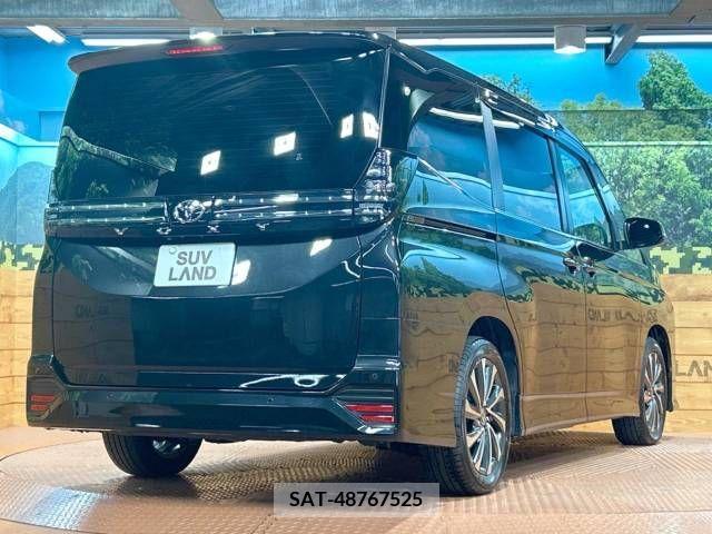 Toyota VOXY 2022-06 288991-17