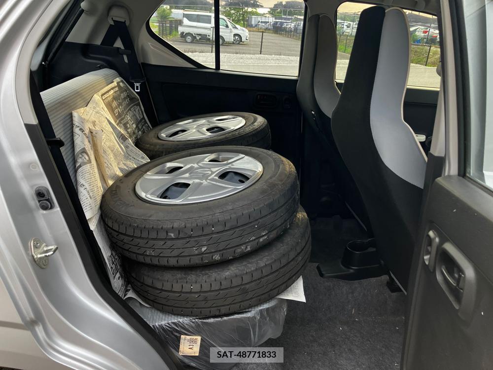 Suzuki ALTO 2017-04 297689-18