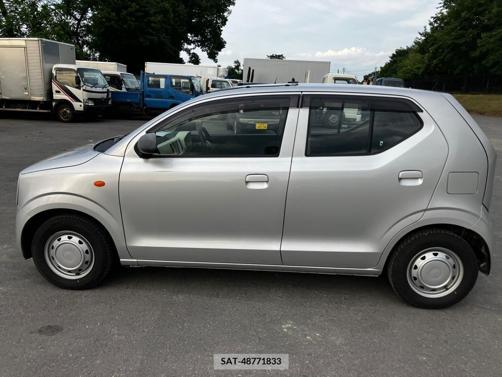Suzuki ALTO 2017-04 297689-1