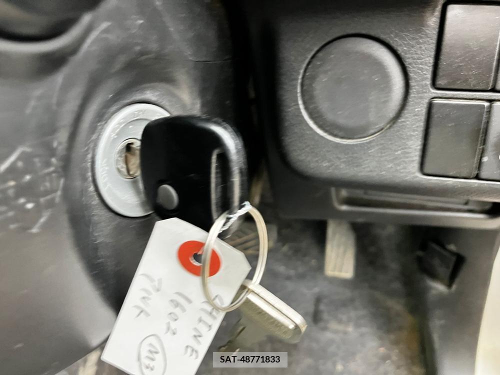 Suzuki ALTO 2017-04 297689-27