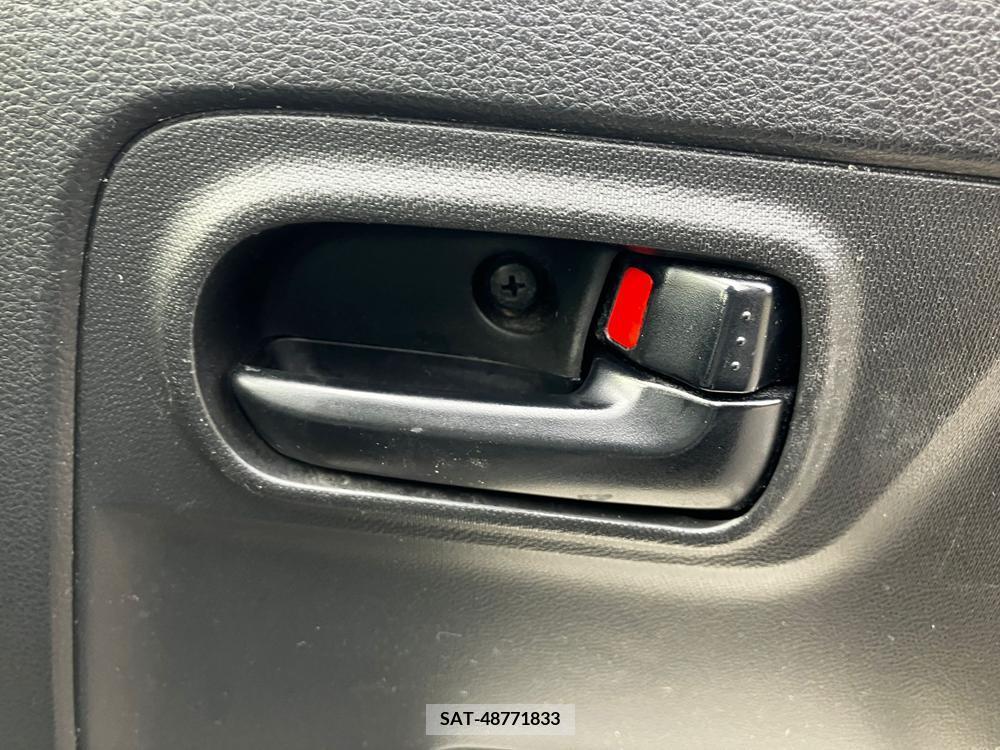 Suzuki ALTO 2017-04 297689-32