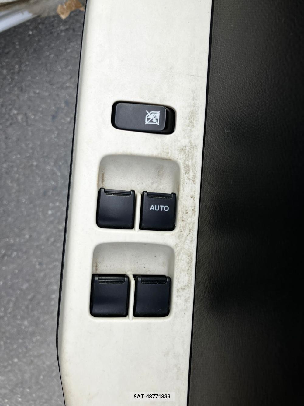 Suzuki ALTO 2017-04 297689-33