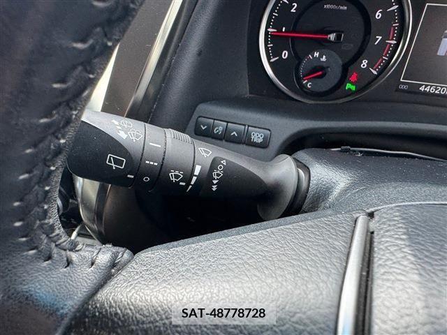 Toyota VELLFIRE 2017-08 212167-27
