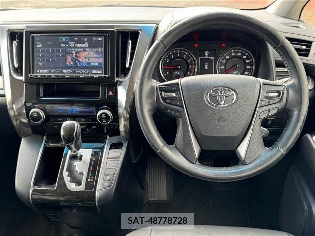 Toyota VELLFIRE 2017-08 212167-19