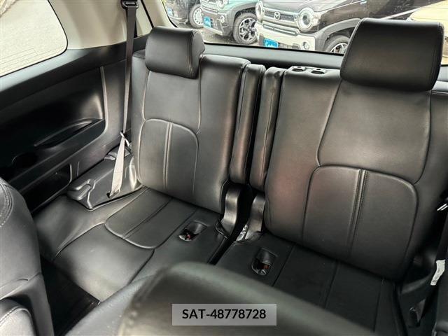 Toyota VELLFIRE 2017-08 212167-4
