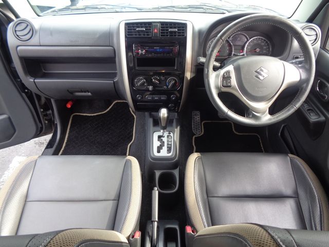 Suzuki JIMNY 2015-02 195988-1