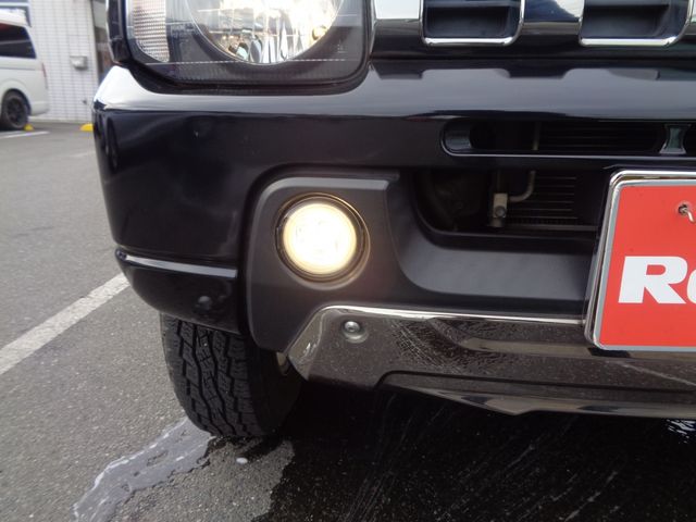 Suzuki JIMNY 2015-02 195988-4