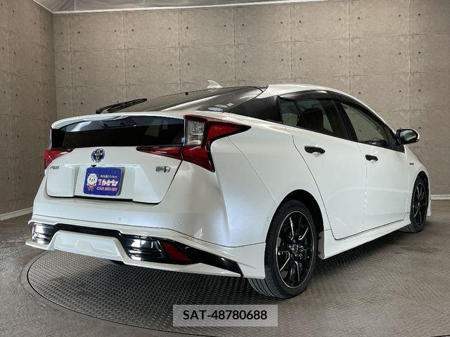 Toyota PRIUS 2019-02 224314-2