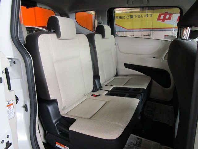 Toyota SIENTA 2017-09 22234-5