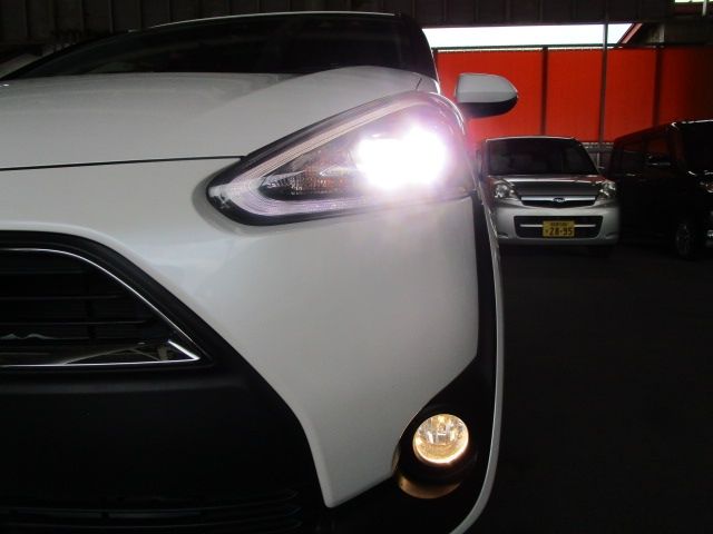 Toyota SIENTA 2017-09 22234-17