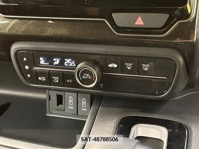Honda N BOX CUSTOM 2019-03 220655-7