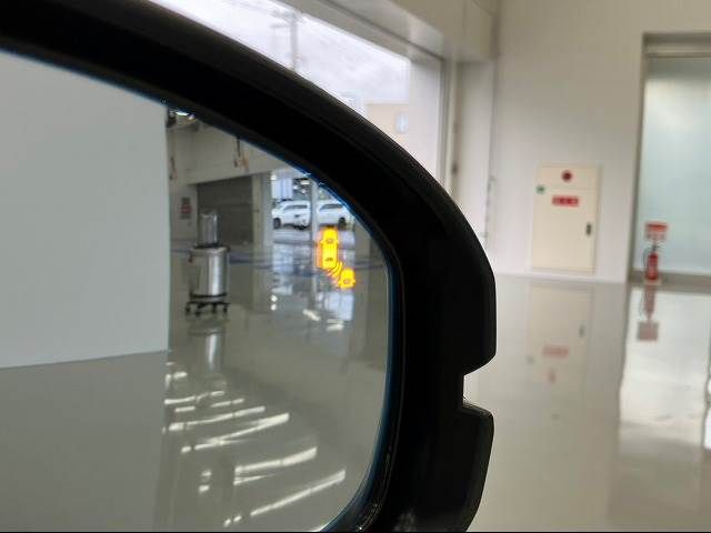 Honda VEZEL 2021-05 182227-4
