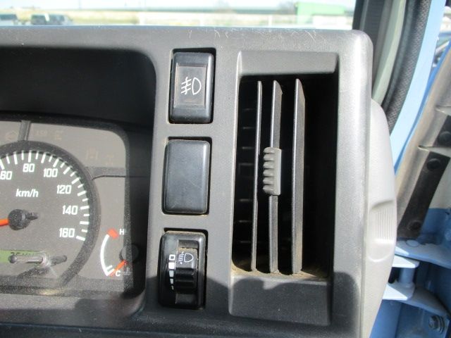 Isuzu ELF TRUCK 2012-01 2276-16