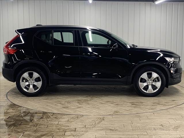 Volvo XC40 2018-11 21761-13