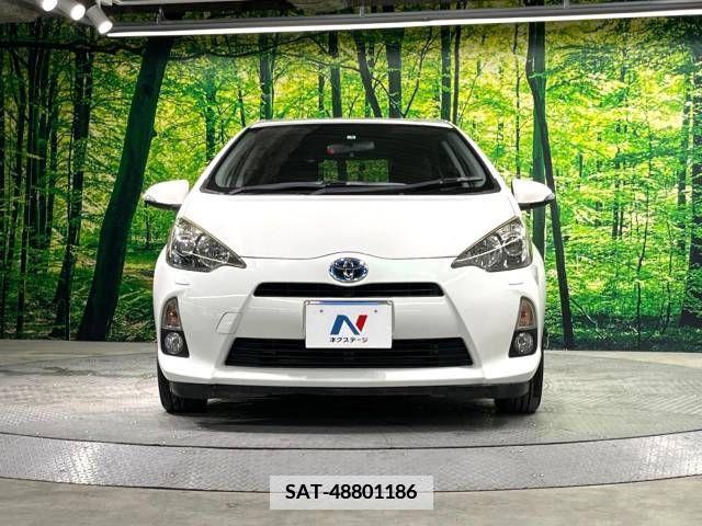 Toyota AQUA 2013-05 356159-14