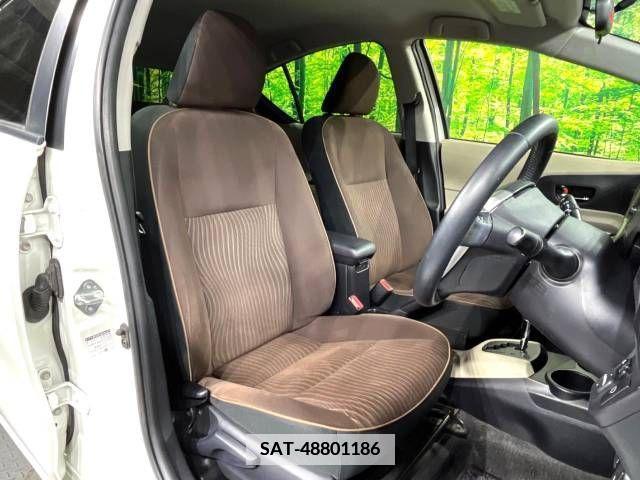Toyota AQUA 2013-05 356159-8