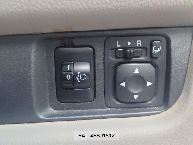 Mitsubishi EK WAGON 2017-10 244900-7
