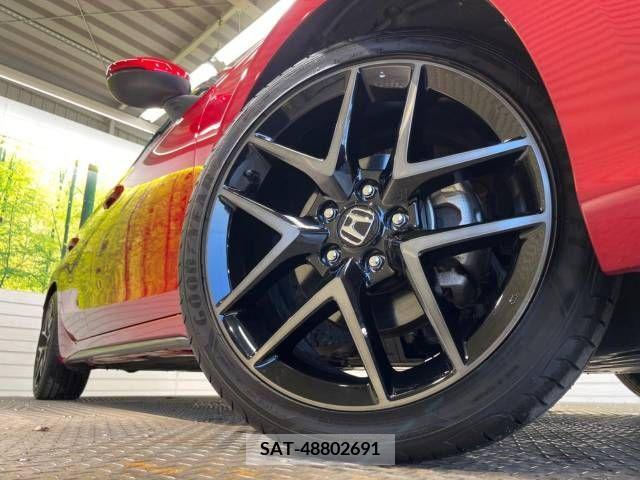 Honda CIVIC 2021-08 212474-15
