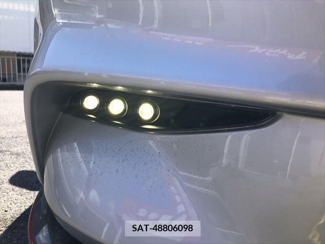 Nissan MARCH 2016-12 363177-26