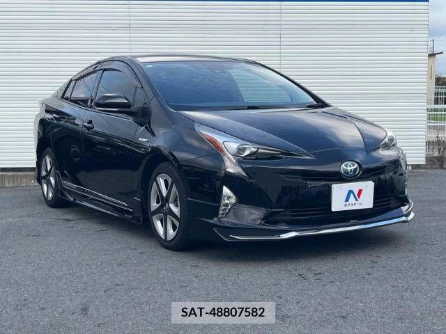 Toyota PRIUS 2017-02 393441-17