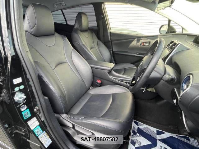 Toyota PRIUS 2017-02 393441-8