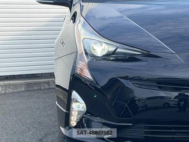 Toyota PRIUS 2017-02 393441-14