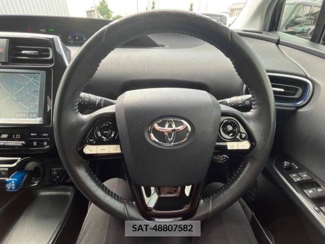 Toyota PRIUS 2017-02 393441-12
