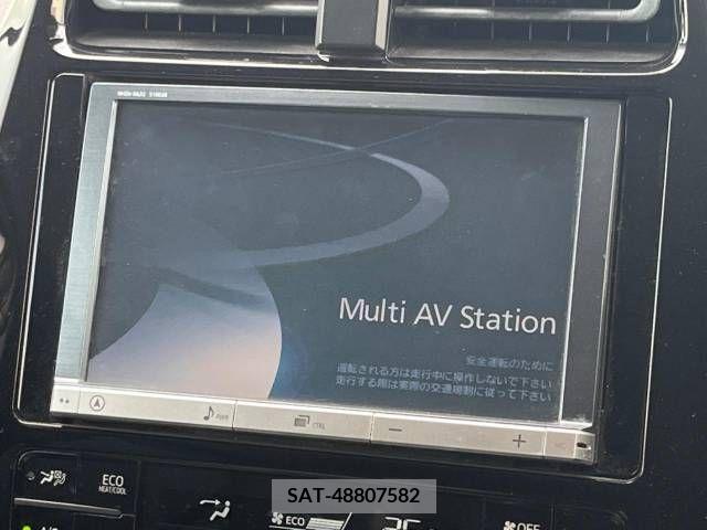 Toyota PRIUS 2017-02 393441-2