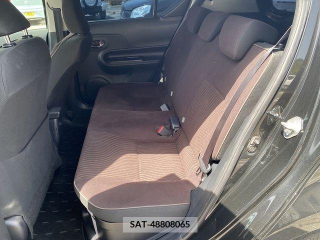 Toyota AQUA 2015-05 237881-13