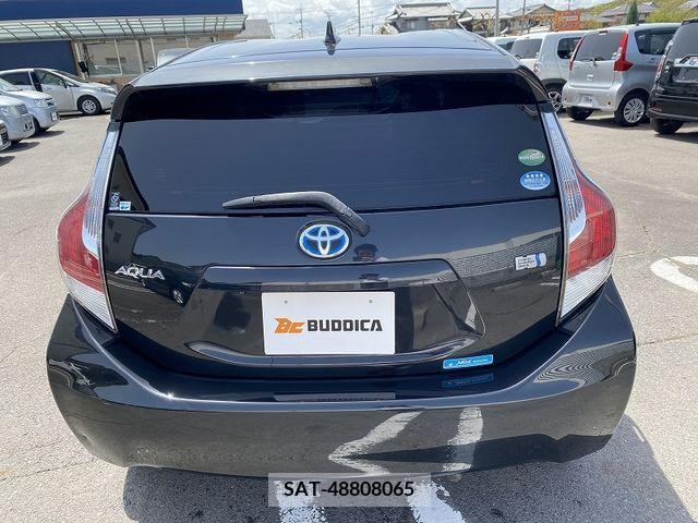 Toyota AQUA 2015-05 237881-7