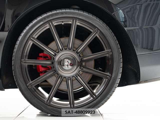 ROLLS-ROYCE CULLINAN 2020-08 326167-10