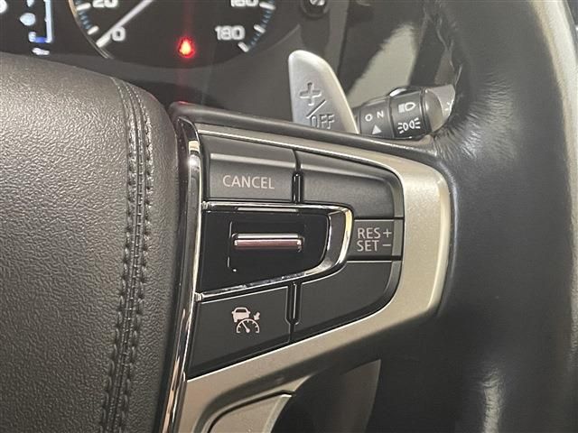 Mitsubishi OUTLANDER PHEV 2018-02 3746-22