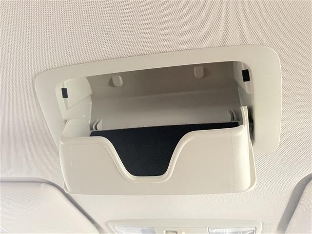 Mitsubishi OUTLANDER PHEV 2018-02 3746-18