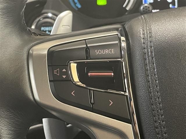 Mitsubishi OUTLANDER PHEV 2018-02 3746-21