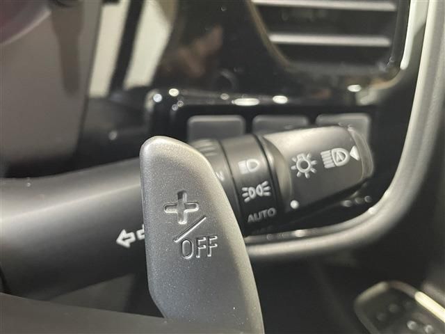 Mitsubishi OUTLANDER PHEV 2018-02 3746-24