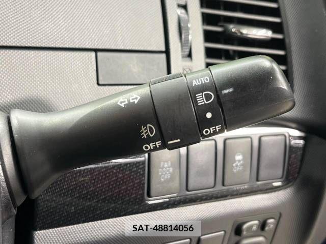 Toyota ESTIMA 2015-05 217740-7