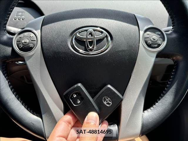 Toyota PRIUS 2010-09 366681-3