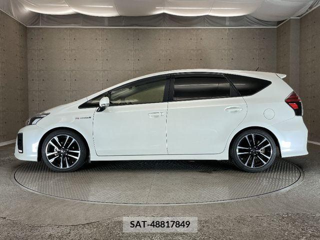 Toyota PRIUS ALPHA 2017-03 242707-13
