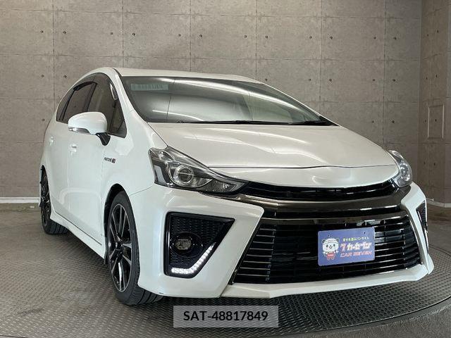 Toyota PRIUS ALPHA 2017-03 242707-9